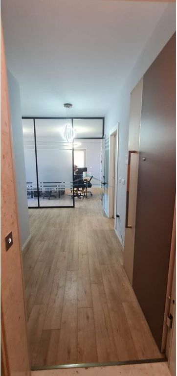 Rent, Office Space, Zogu i Zi, Tirane !!