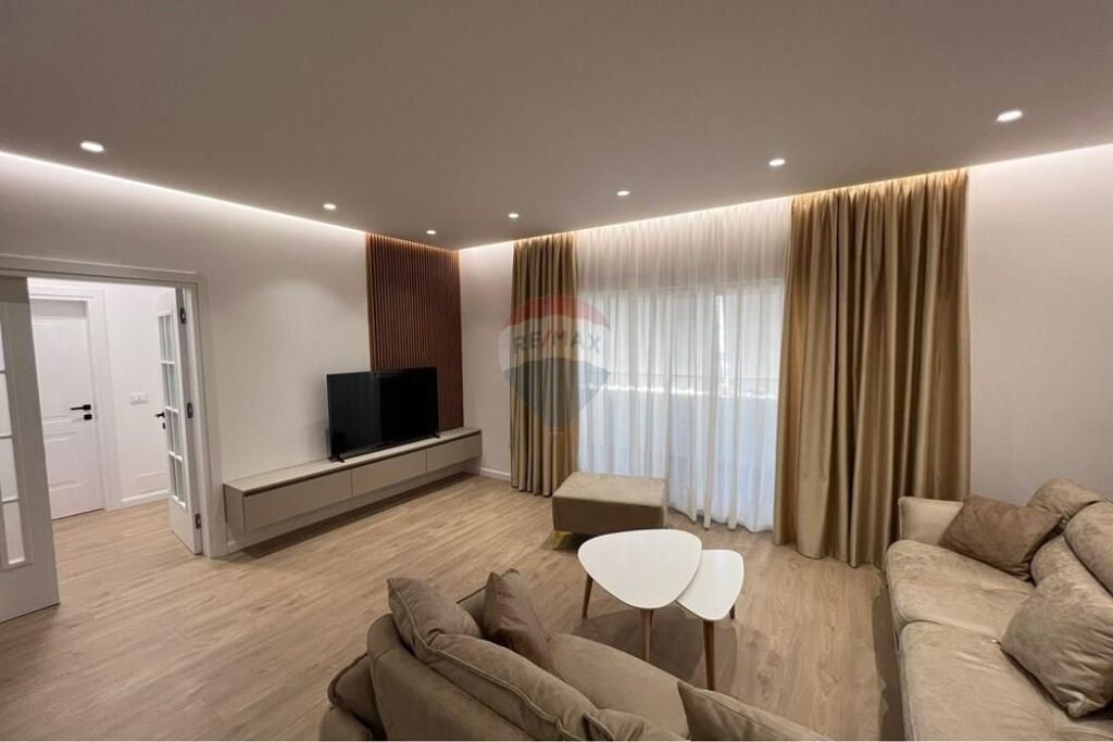Apartament 2+1+2 per qera Zogu Zi