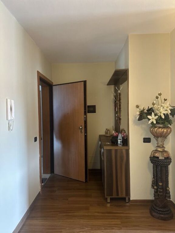 Vendesi in vendita super appartamento 1+1 a Golem
