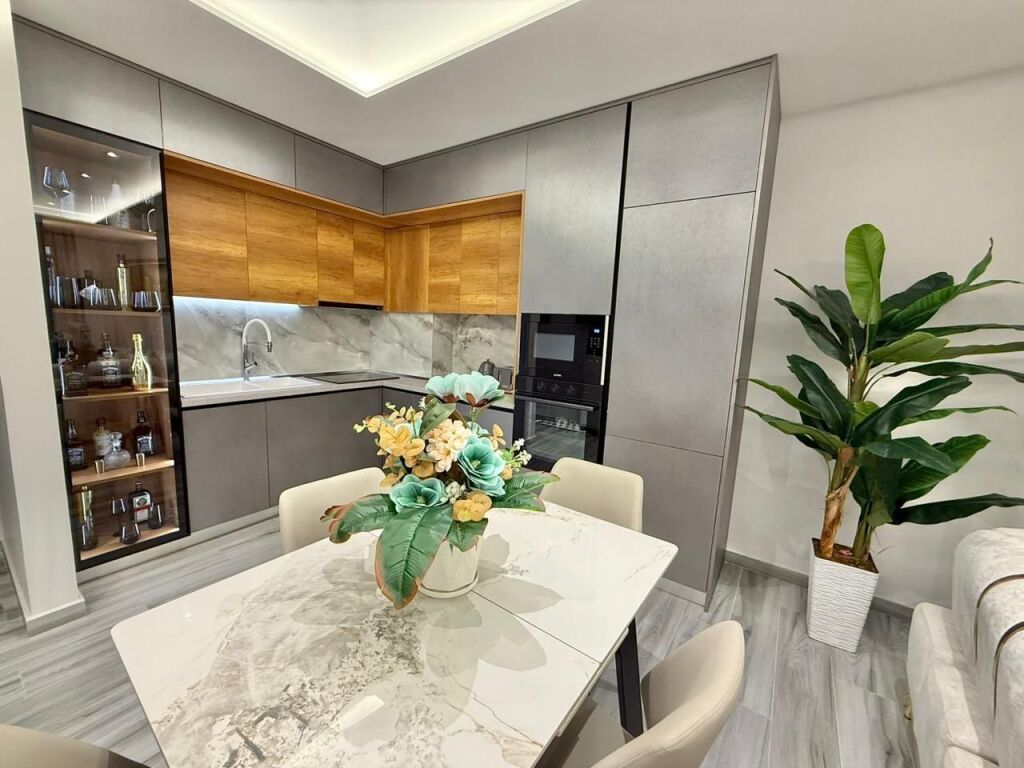 Apartament 2+1+2 me qera