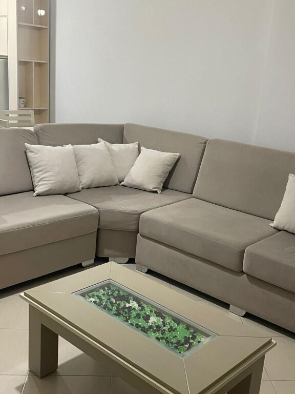 Apartament me qira 1+1 në Astir pranë Rossman