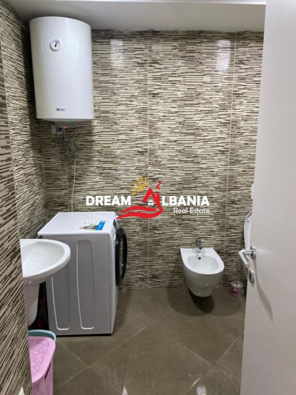 Appartamento 2+1 in affitto nel complesso Fiori di Bosko in via Don Bosko a Tirana (ID 4221955)