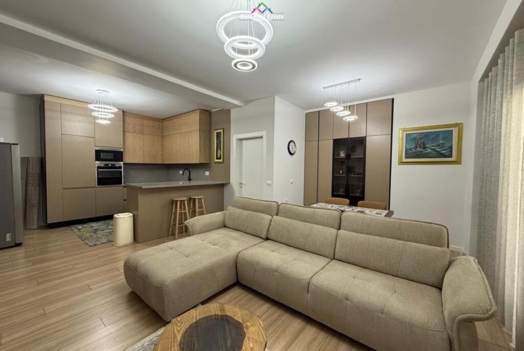 Apartment For Rent 3+1 At Garden Building ( ID B230203) Tirane