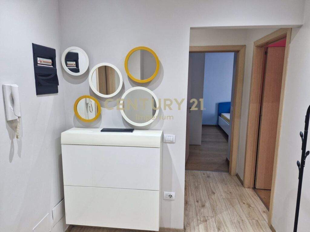 1300 euro m2 APARTAMENT 3+1  NË YZBERISHT 🏡