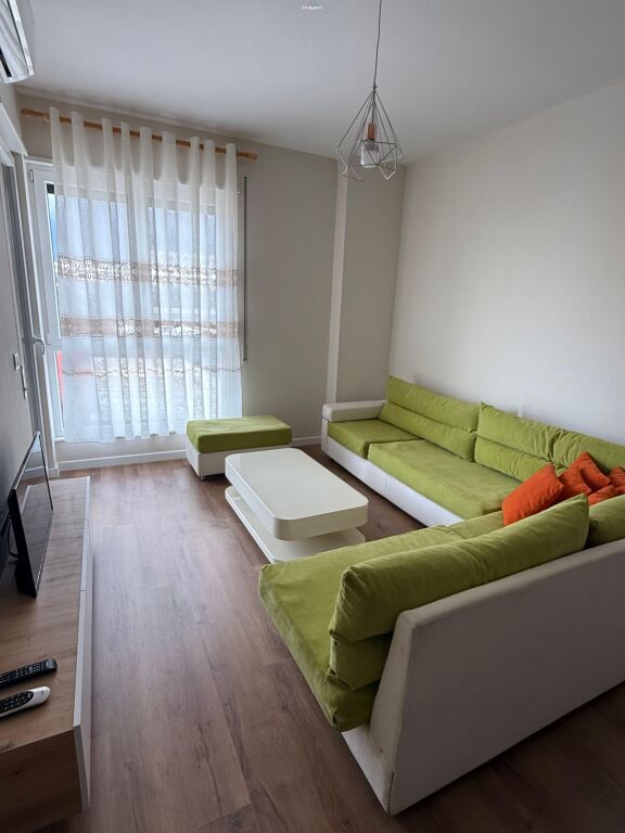 Appartamento In Affitto 1+1 A 5 Maj ( ID B2101516) Tirana