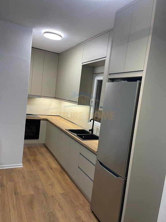 Qera, Apartament 2+1+2, Xhamllik