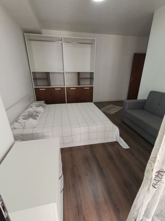 3+1+2 me post parking ne-2   900€