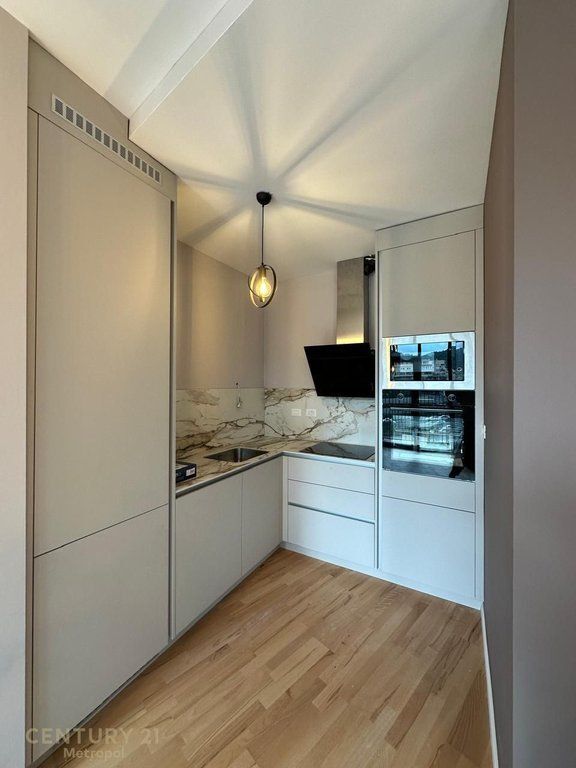 APARTAMENT 2+1+2 TEK LAKE VIEW RESIDENCE +1POST PARKIMI! 1,800 € /Muaj