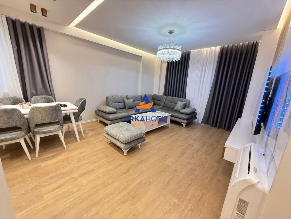 AFFITTASI APPARTAMENTO 2+1+2+BALCONE+2GARAGE "GREEN TERRACES, LAGO ASCIUTTO" 1200 EURO