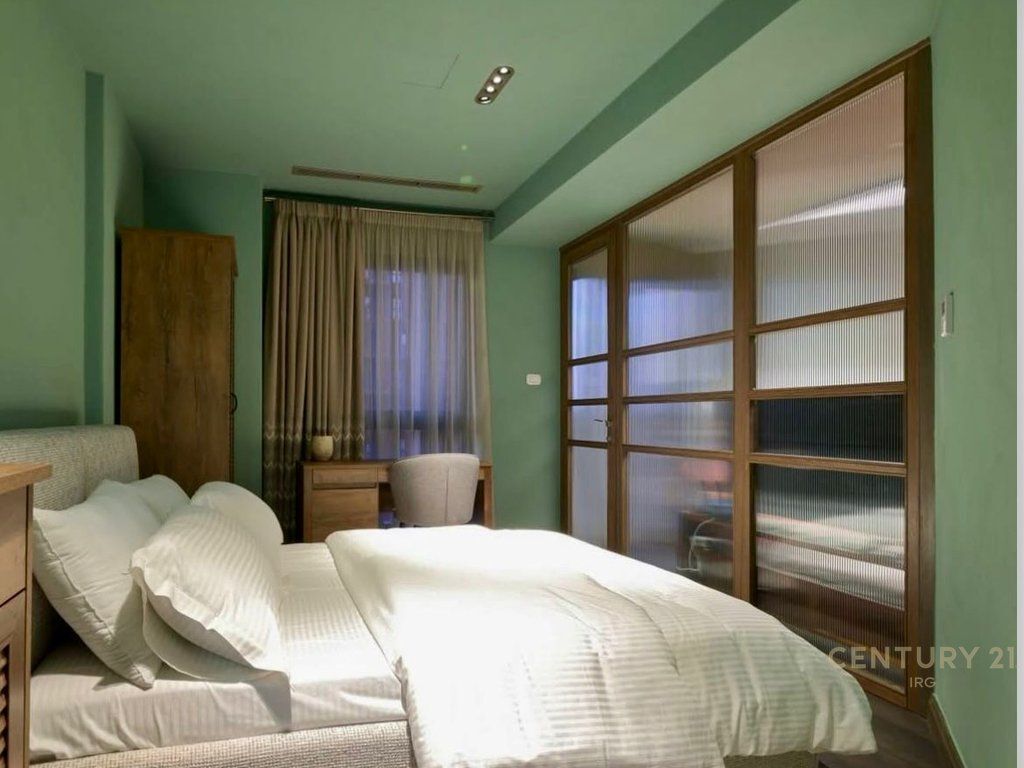 Jepet me qira apartament modern 1+1+ post parkimi! 1,150 € /Muaj