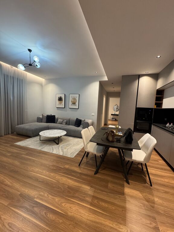 Apartament me qera 2+1+post parkimi ne Delijorgj