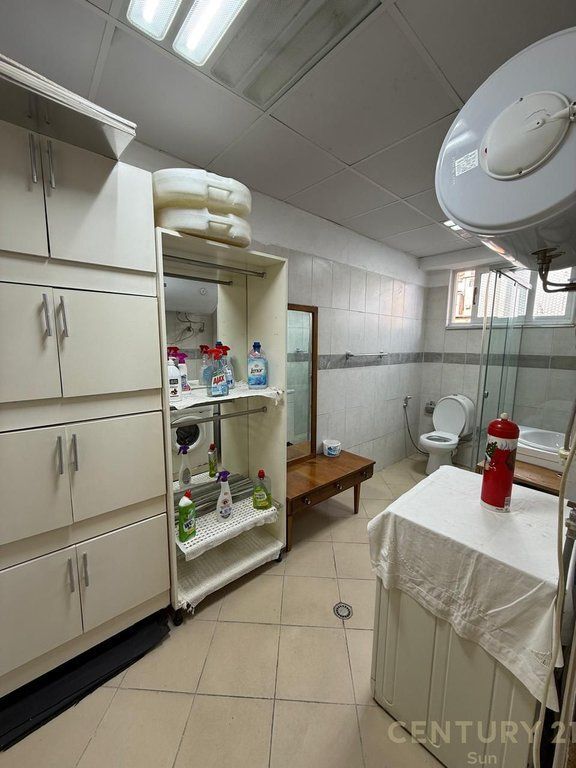Apartment 3+1+2 For Rent near Petro Nini Luarasi High School