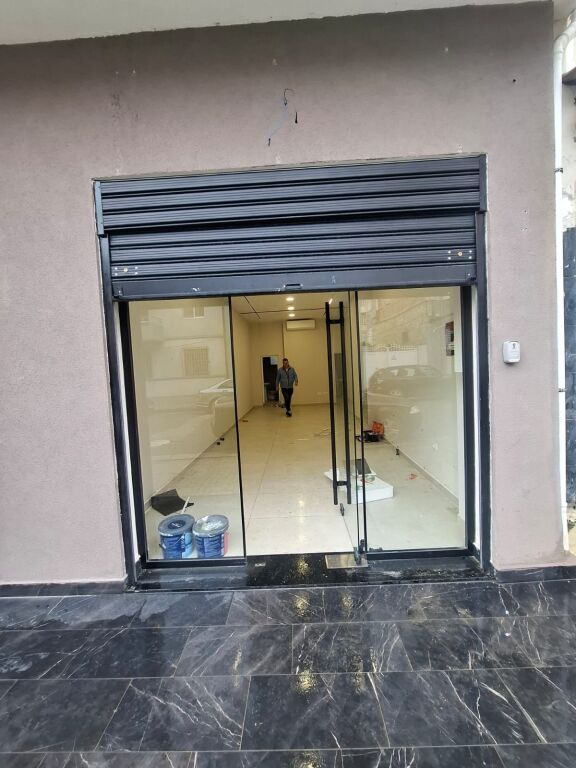 Business premises for rent at Muzemi in Durres