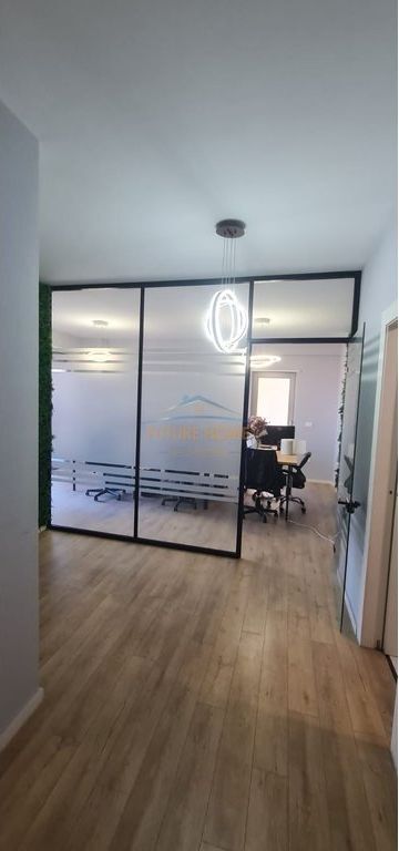 Rent, Office Space, Zogu i Zi, Tirane !!