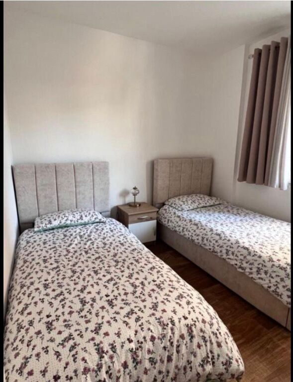Jepet me qira hyrje 1+1 te Vilat Gjermane!