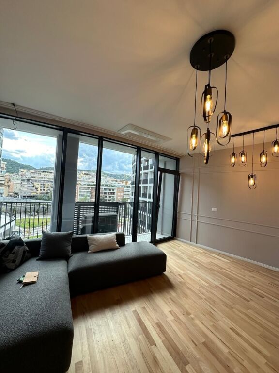 🏡 JEPET ME QIRA – APARTAMENT 2+1 TEK LAKE VIEW RESIDENCE | LIQENI ARTIFICIAL 🌅🏢