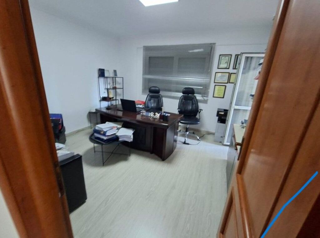 For rent, Office Space, Myslym Shyr, Tirana.