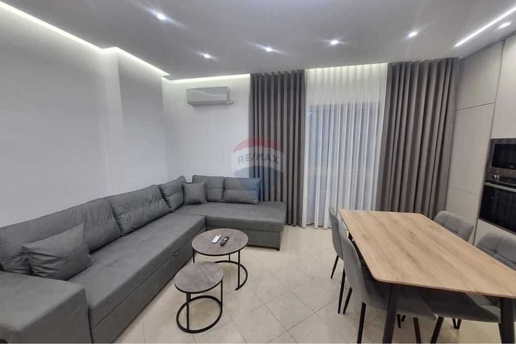 Apartment 2+1 for rent in Astir