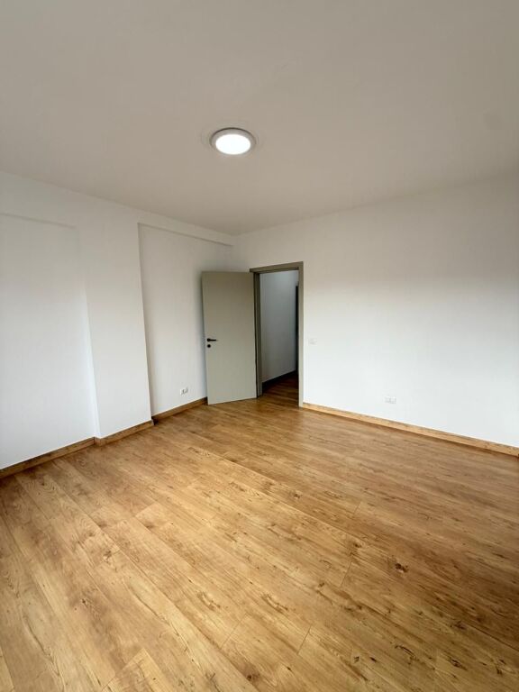🏡 Appartamento 2+1 in affitto per abitazione/ufficio nel Bllok