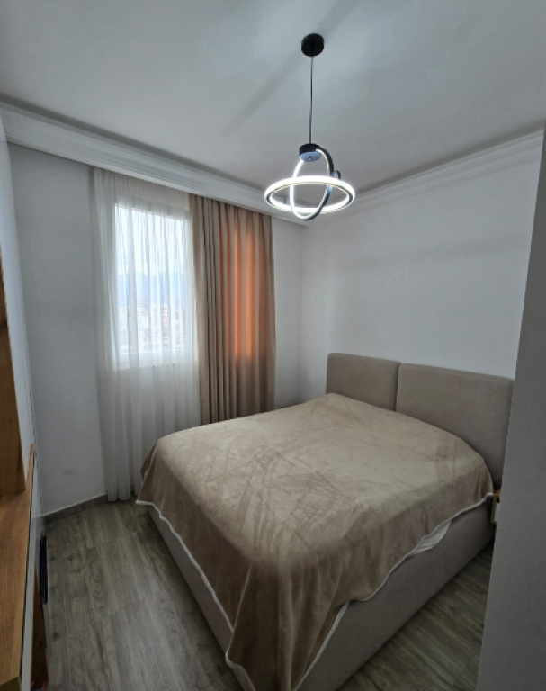 🏡 Shitet Apartament 1+1 tek Golden Park 3