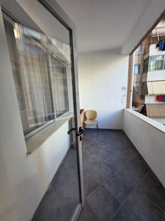 Appartamento 1+1 in affitto ad Astir