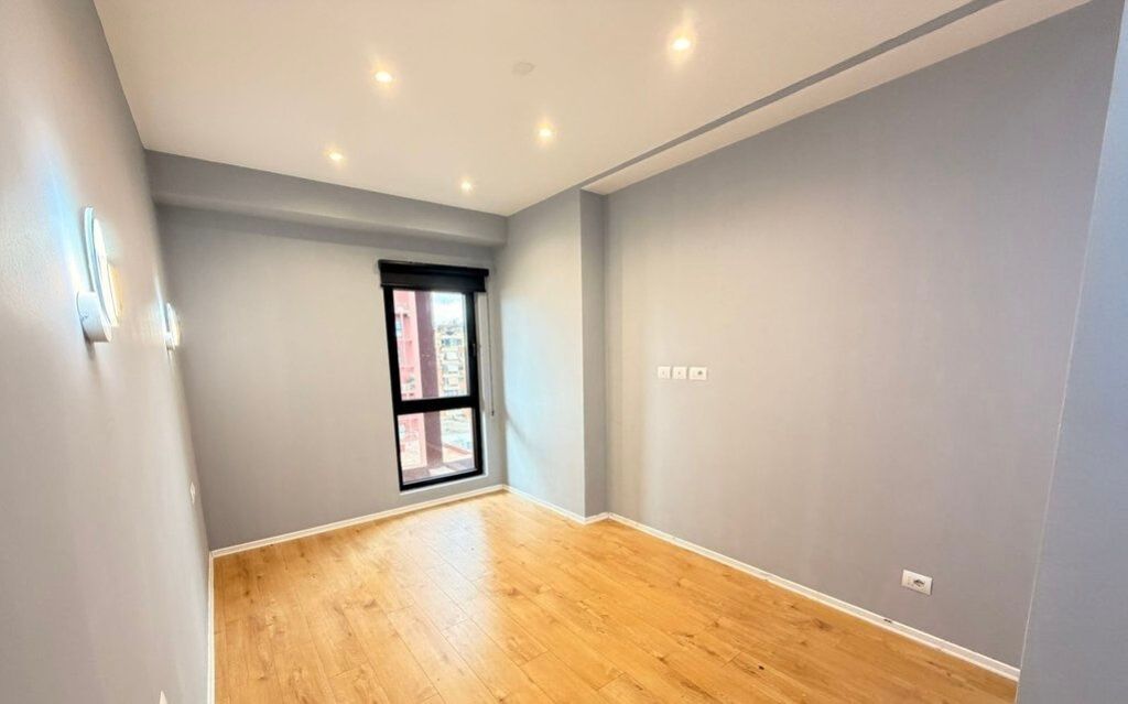 2+1 Apartment For Rent on Kavaja Street, Tirana - 1000€ | 110 m²