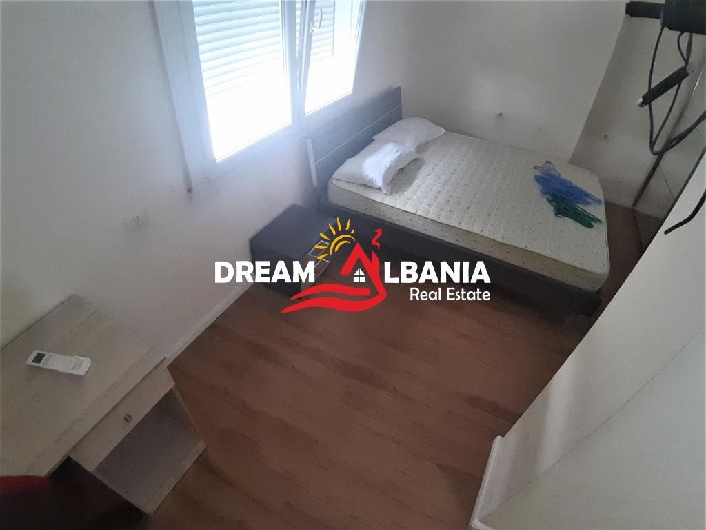 Apartament 2+1 me qera ne zonen e Zogut te Zi tek Ring Center ne Tirane (ID 4221911 )
