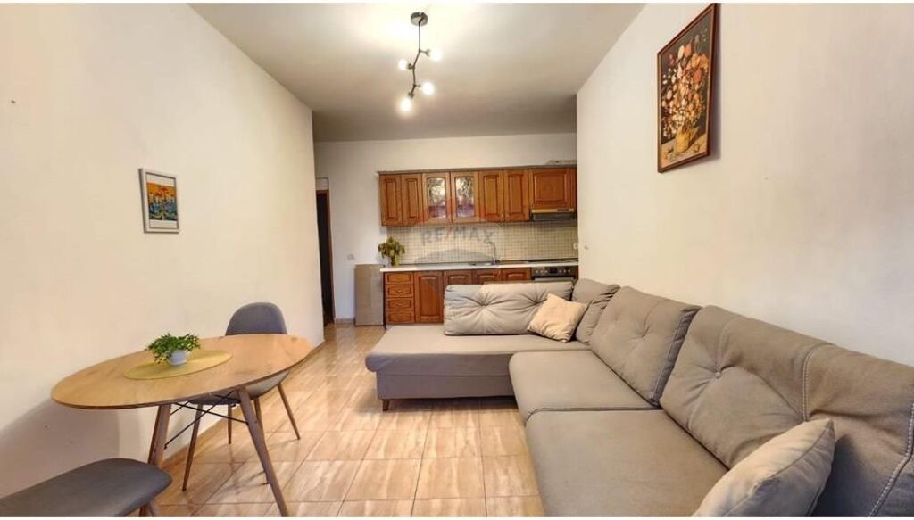 Apartment 1+1 for rent in Astir