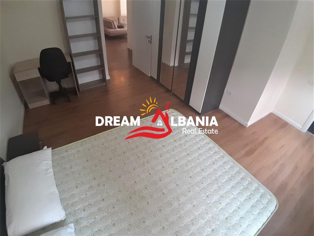 Apartament 2+1 me qera ne zonen e Zogut te Zi tek Ring Center ne Tirane (ID 4221911 )