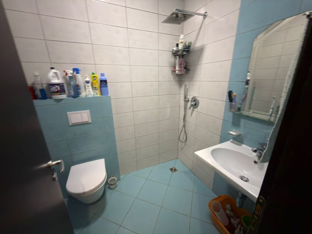 VENDESI APPARTAMENTO 1+1 ASTIR