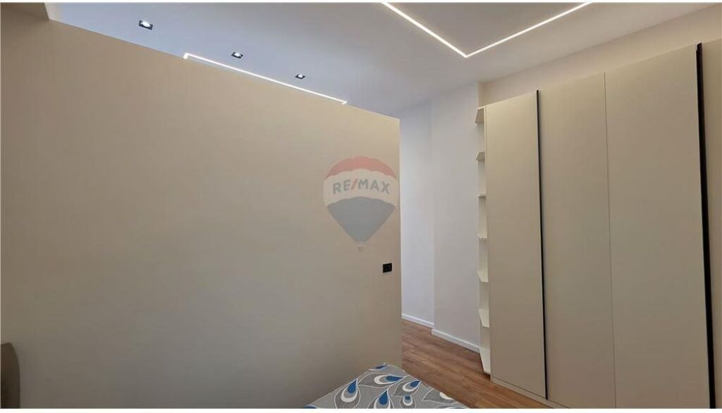 Apartament 1+1 ne shitje vije e pare Lungo Mare, Vlore