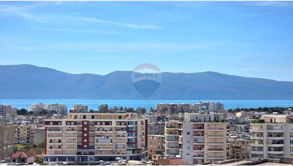 🏡 Shitet Apartament 1+1 në Transballkanike, Vlorë Pas Supermarket Haso