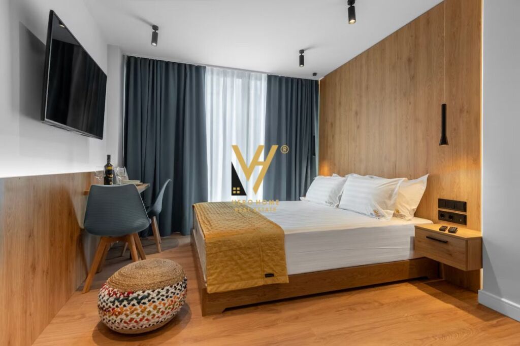 JEPET APARTAMENT 1+1+BLK ME QERA TE DELIJORGJI 650 EURO