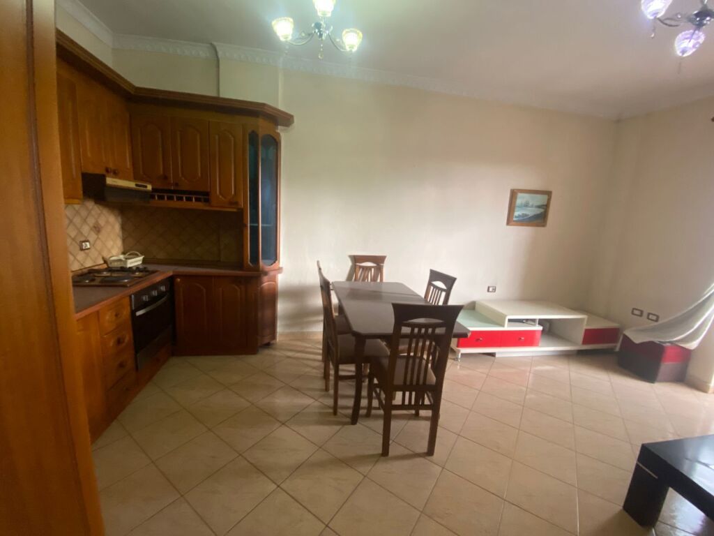 Appartamento in vendita