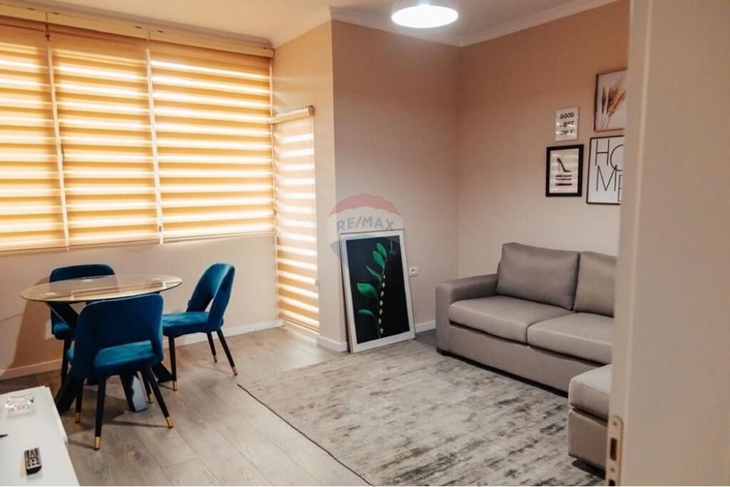 Apartment - For Rent - Garda, Tirana