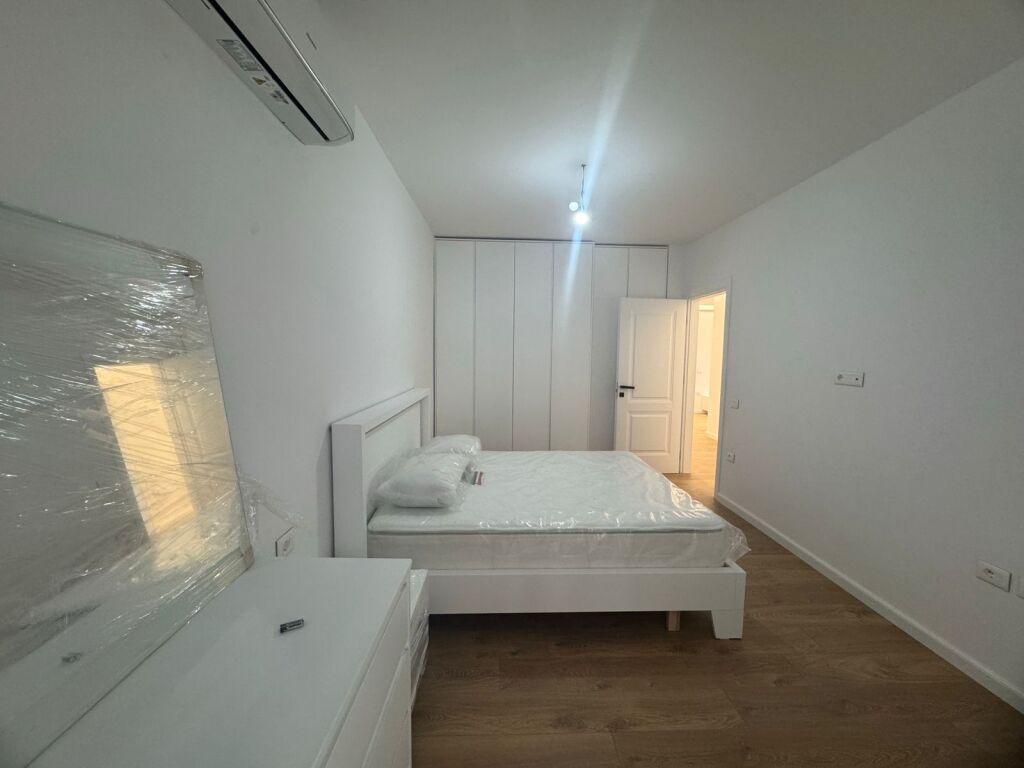 Apartment 2+1 for rent in Vlore, at Golden Gym