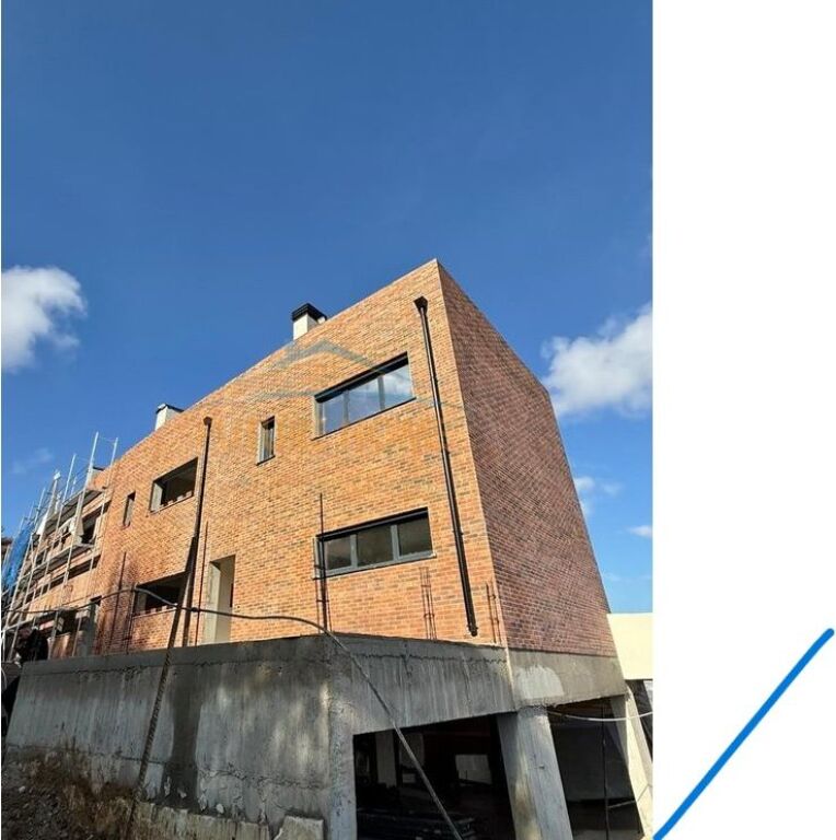 In vendita, Duplex 3+1, Residenza "Kodra e Diellit 2", Tirana.