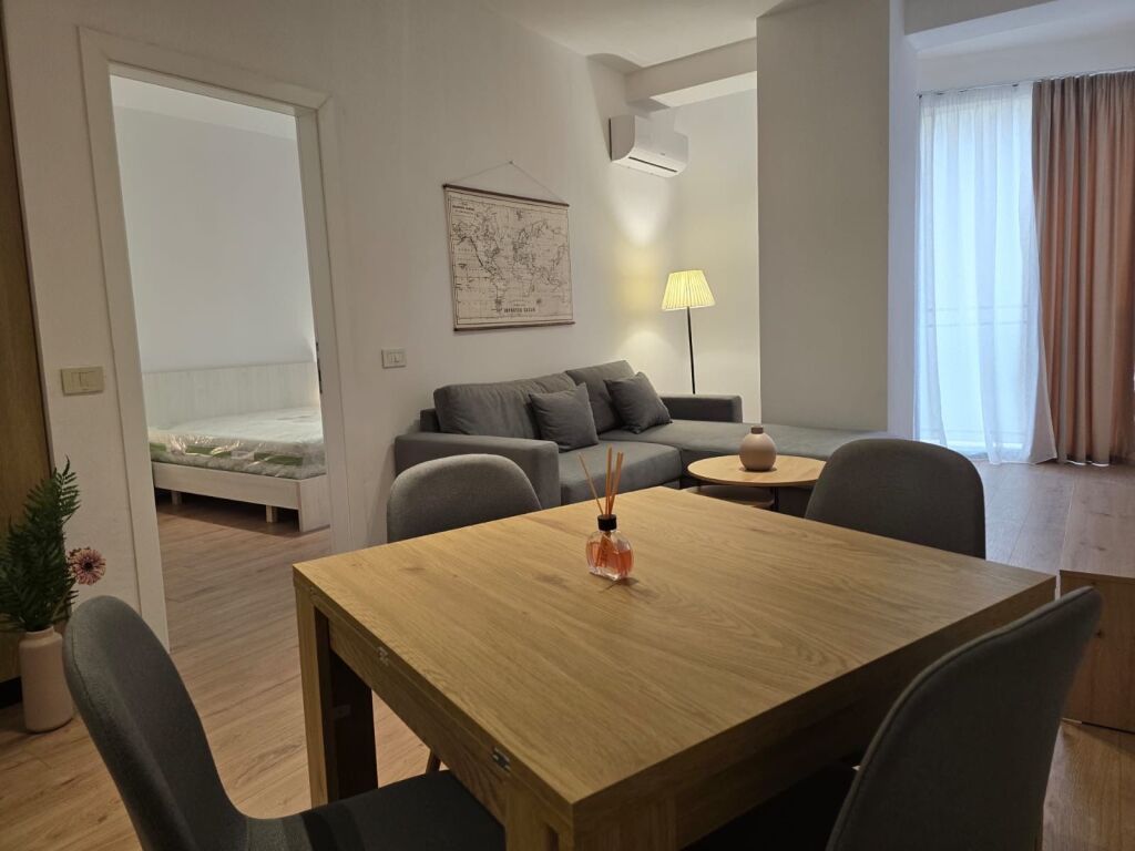 Apartament 1+1+parkim me qira te Mine Peza