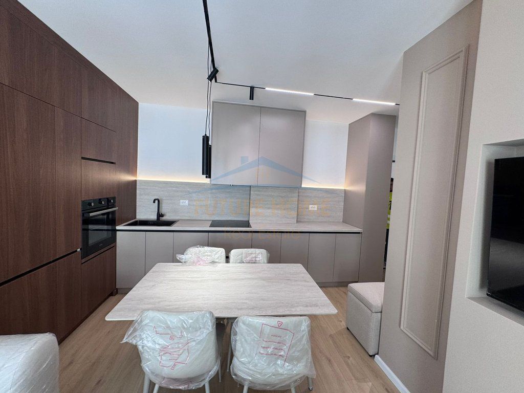 Affitto, Appartamento 1+1 nella Residenza Kadiu, Alidemi, Tirana.