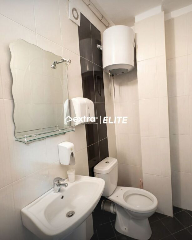 🔥 Office for Rent + Parking Spot 🔥 Pazari i Ri, Tirana