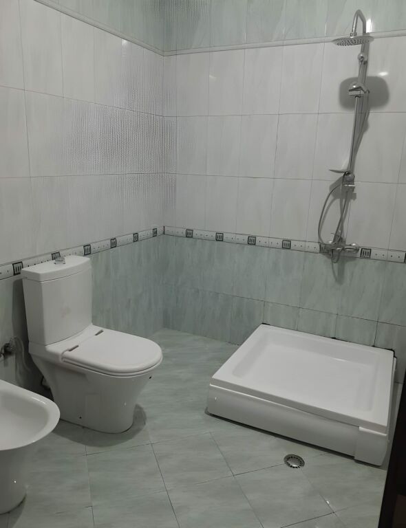 Jepet me Qera – Apartament 2+1 në Yzberisht !