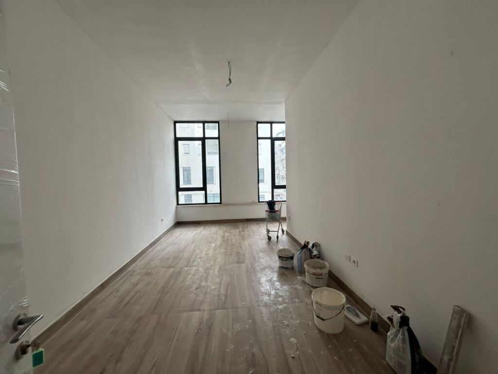 🏢 LOCALE COMMERCIALE IN AFFITTO  VIA MINE PEZA.