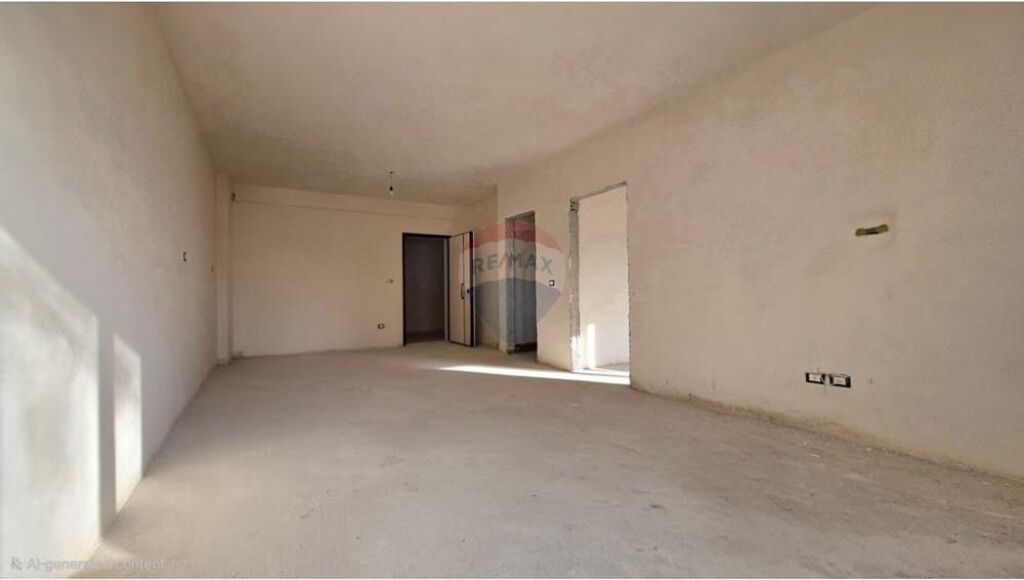 Appartamento 1+1 in vendita di fronte all'ex scuola del Petrolio, Vlora.