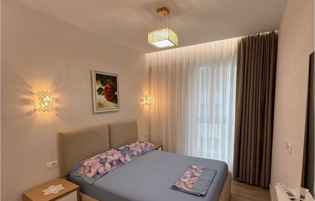 Apartament 1+1 me qira tek 21-Dhjetori