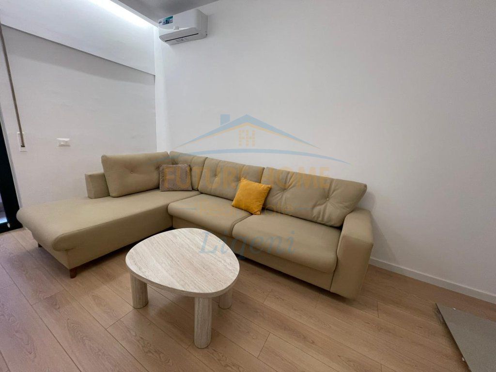 Affitto, Appartamento 2+1, Centro, Tirana.