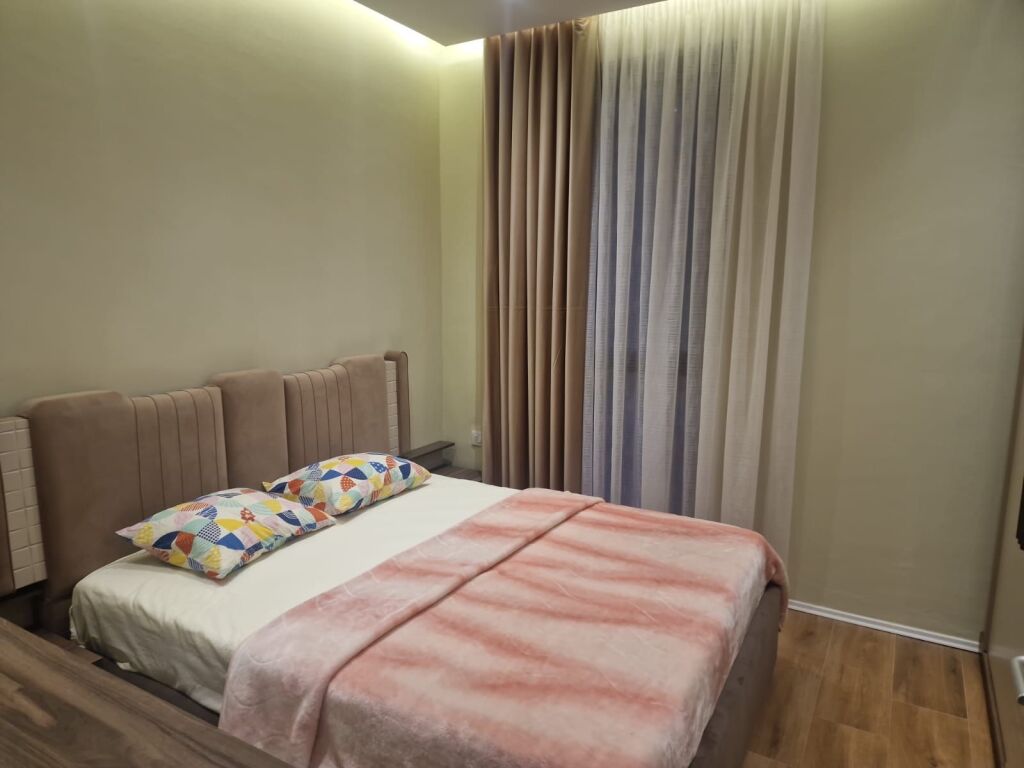 Kompleksi "Galeria Roma" Te Rruga e Kavajes prane Qendres,shitet apartament eskluziv 1+1