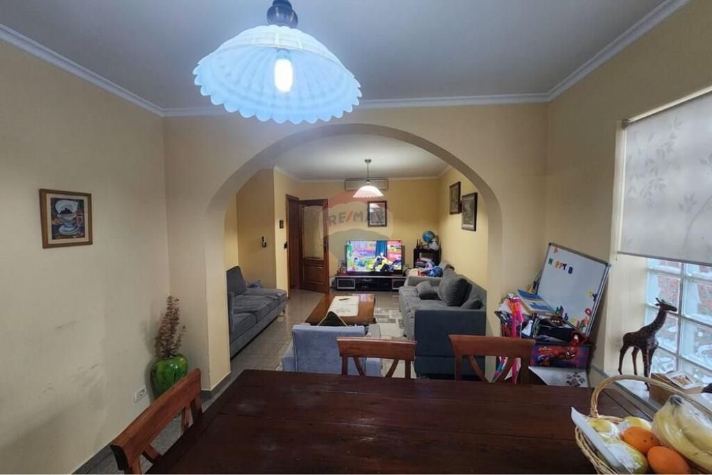 Apartment 3+1+2 for sale at the Embassy Block!