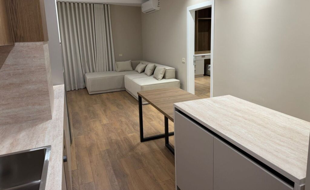 🏙️ JEPET ME QIRA | APARTAMENT 2+1 | Golden Tower
