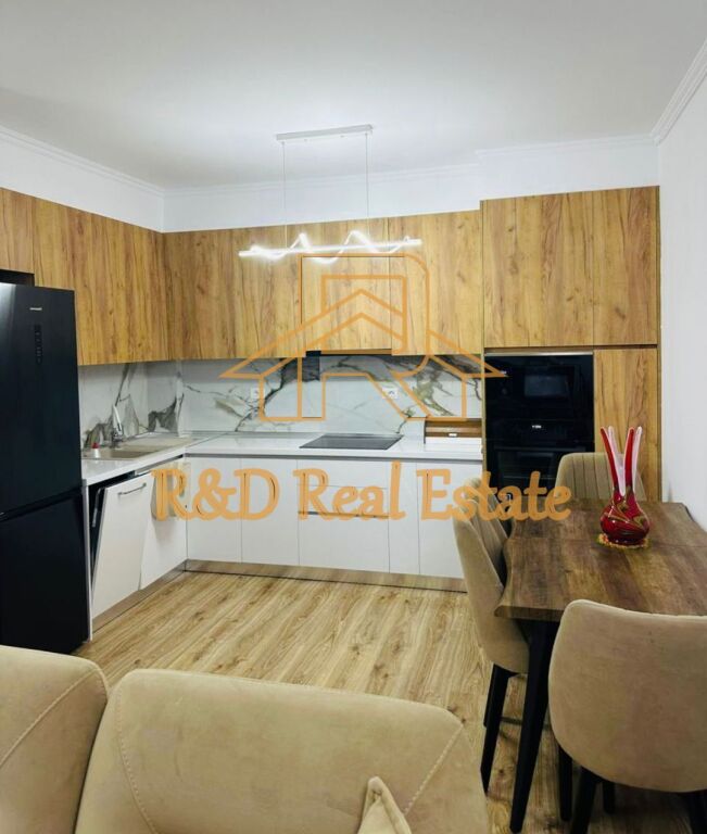 🏡 Jepet me qira apartament 1+1 – Yzberisht (Rr. Kole Koçi)