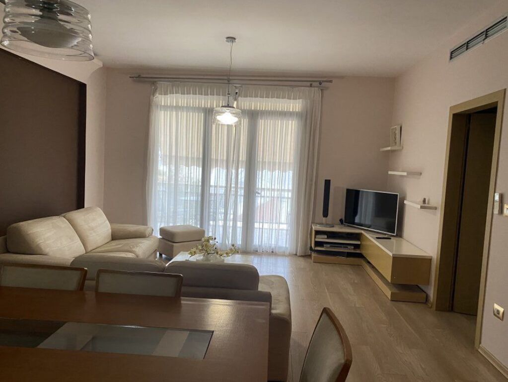 Apartment 2+1+2 for rent